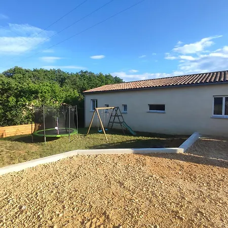 Avec Piscine *